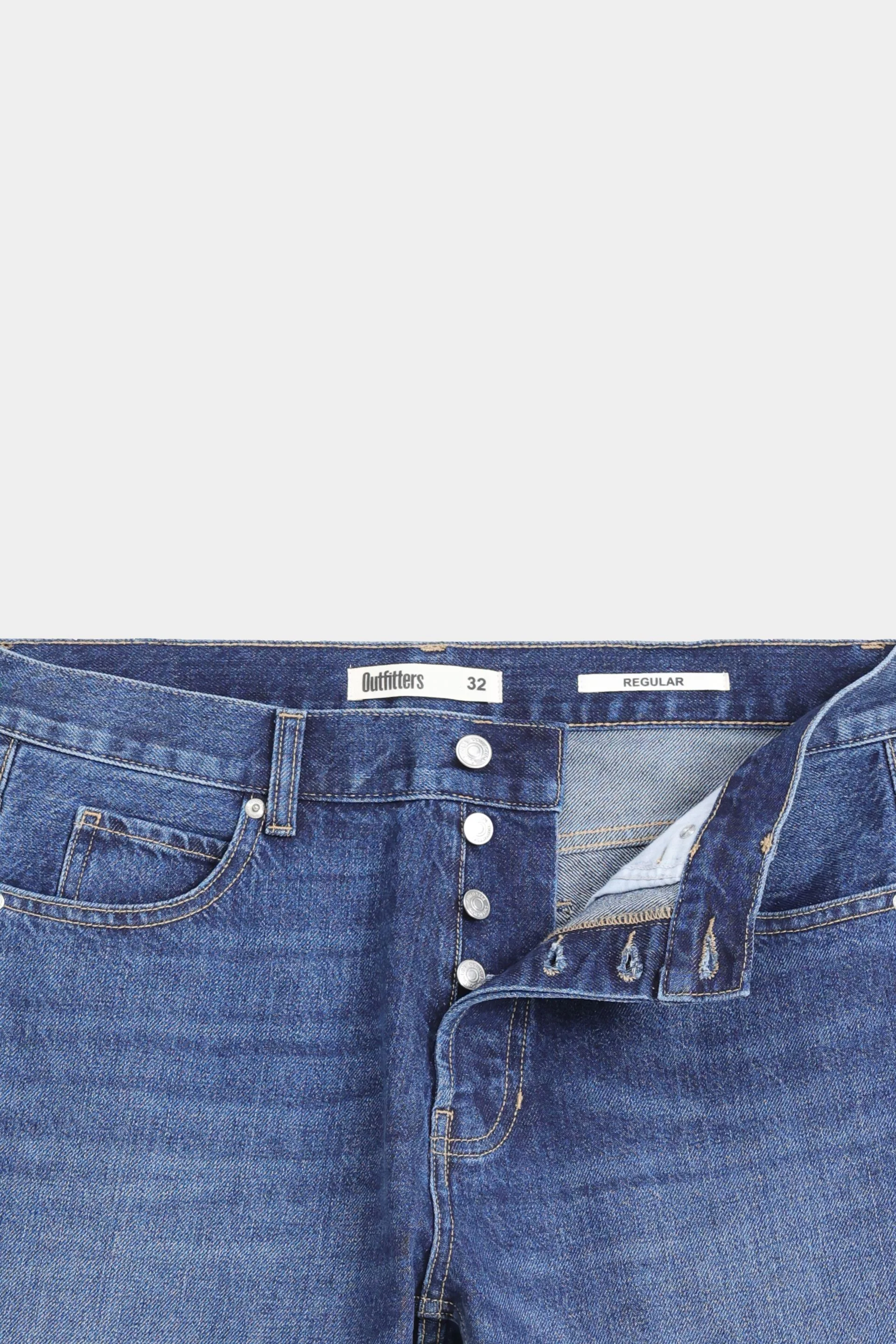 Regular Fit Jeans 6 Regular Fit Jeans