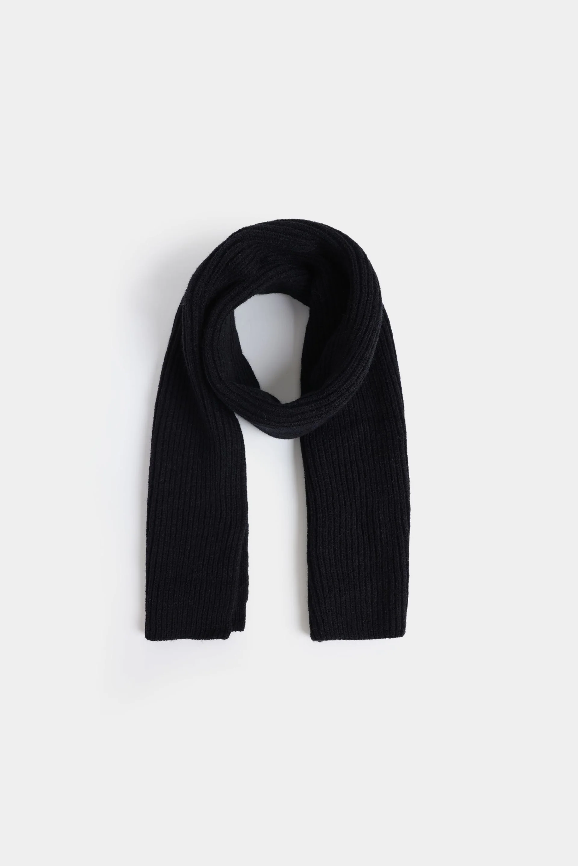 Basic Ribbed Scarf 4 Basic Ribbed Scarf