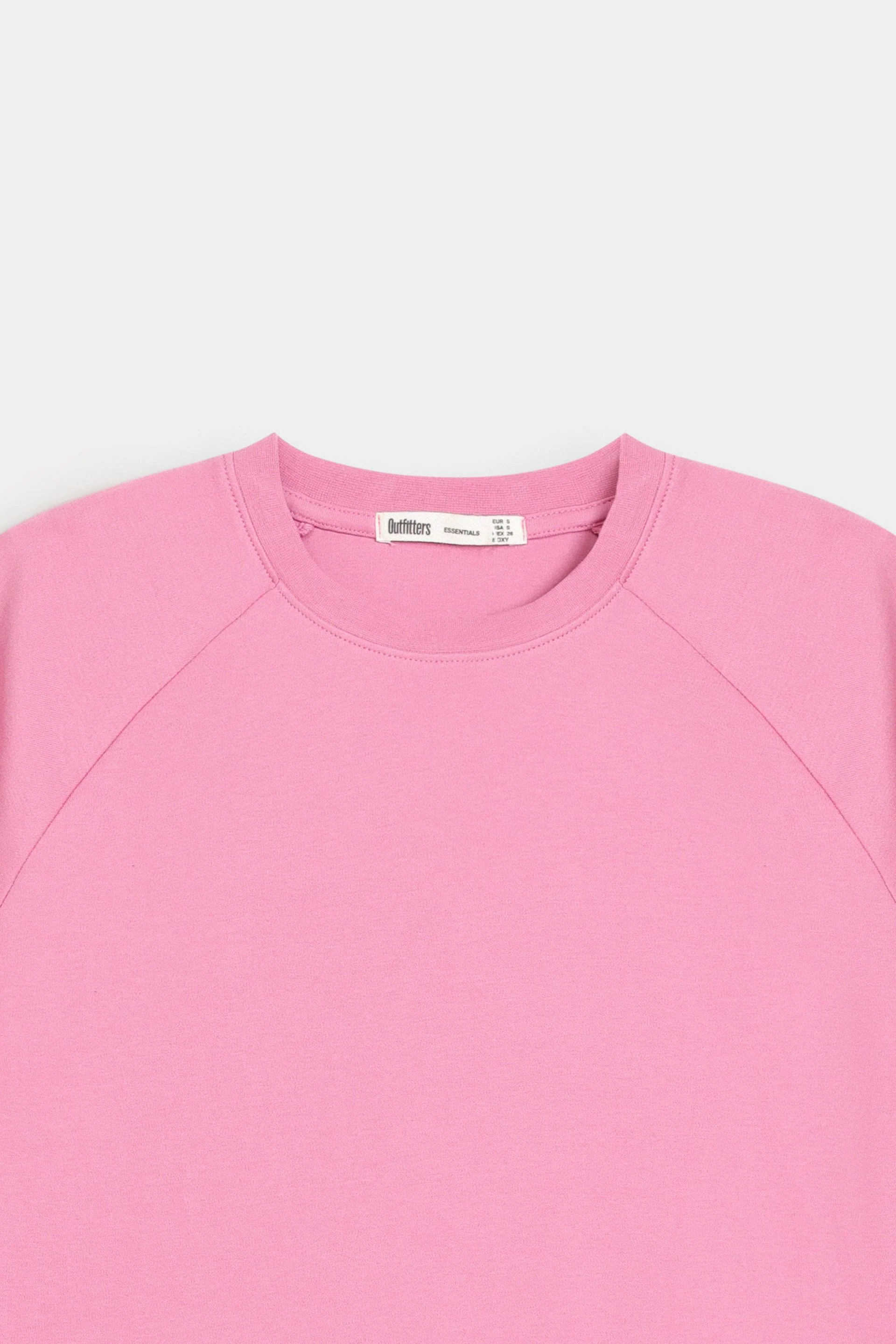 Cropped Raglan Sleeves T-Shirt