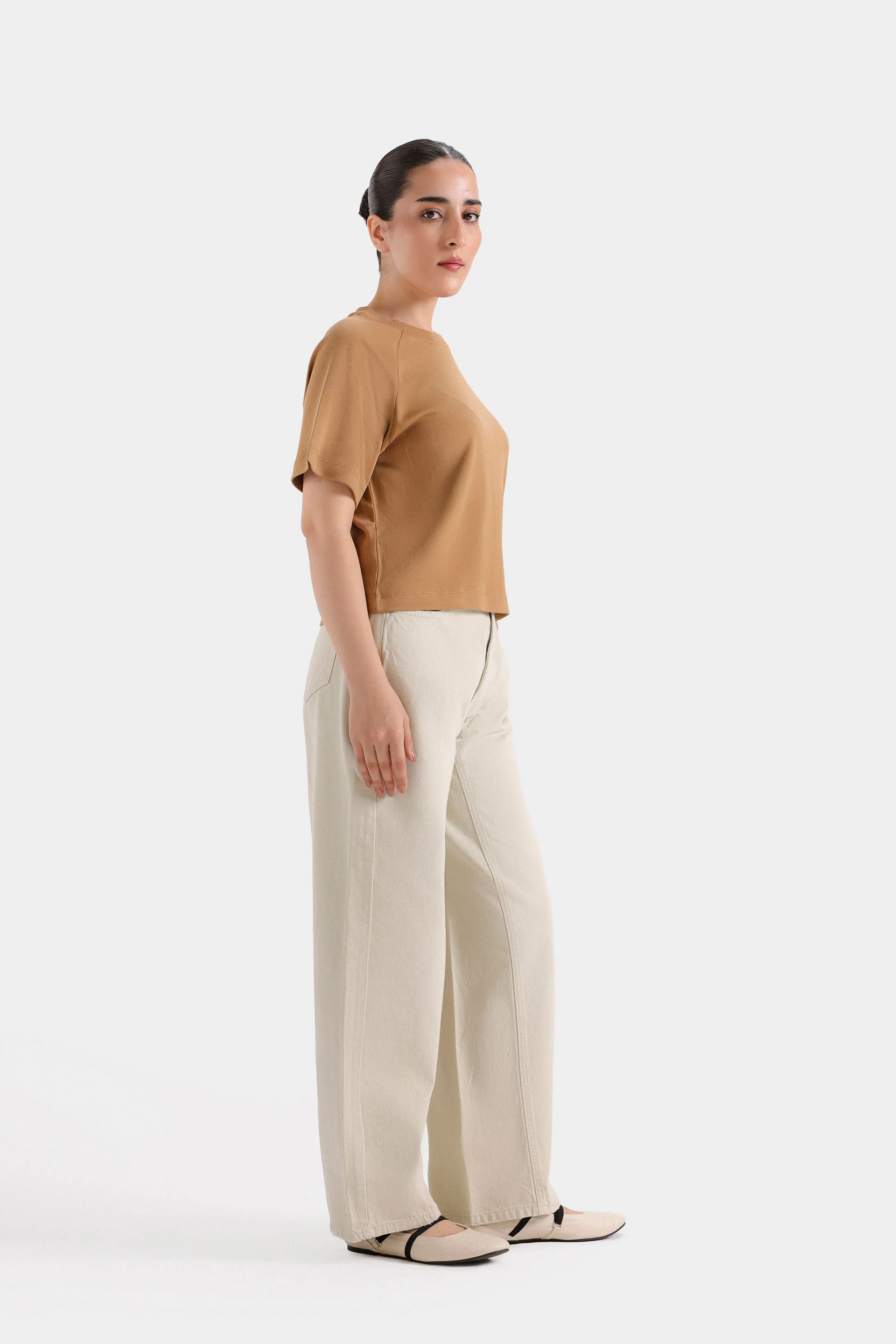 Cropped Raglan Sleeves T-Shirt
