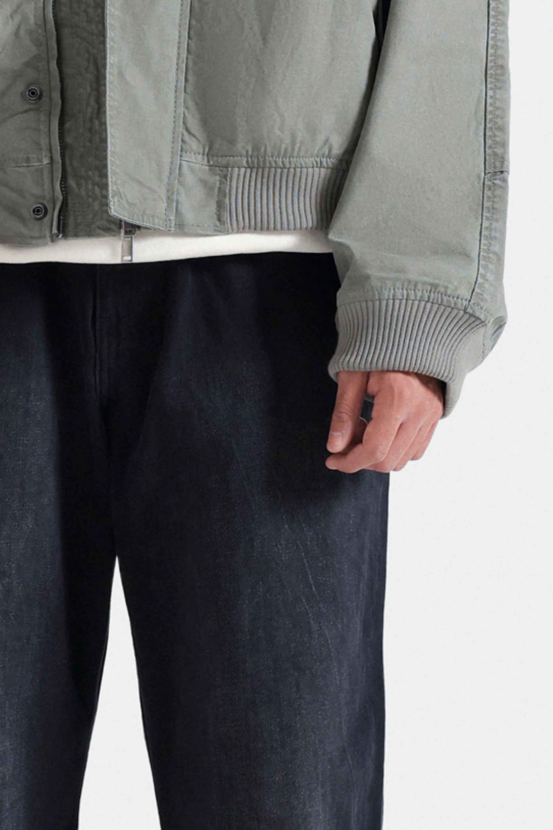 Balloon Fit Jeans