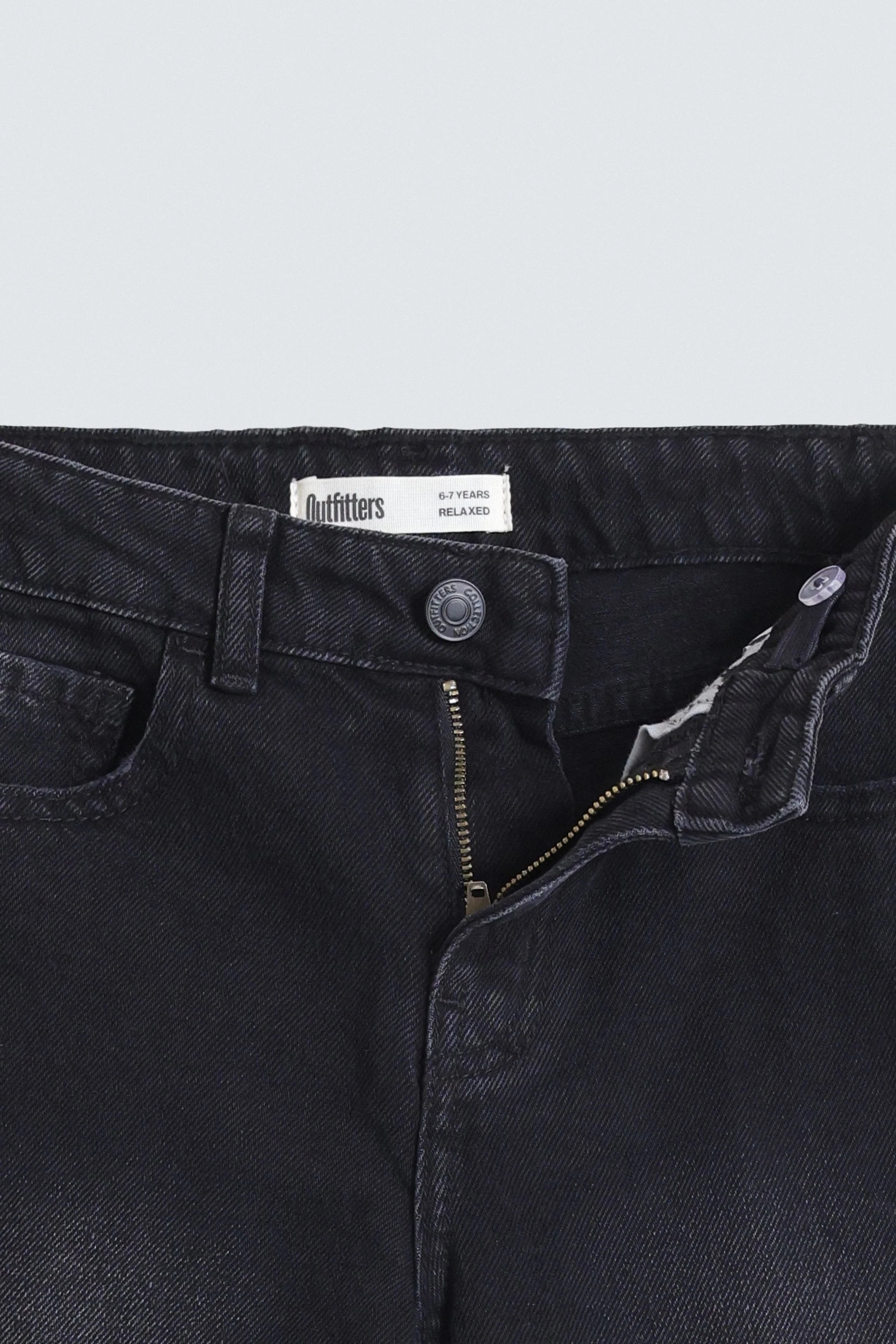 Denim Shorts With Frayed Hem