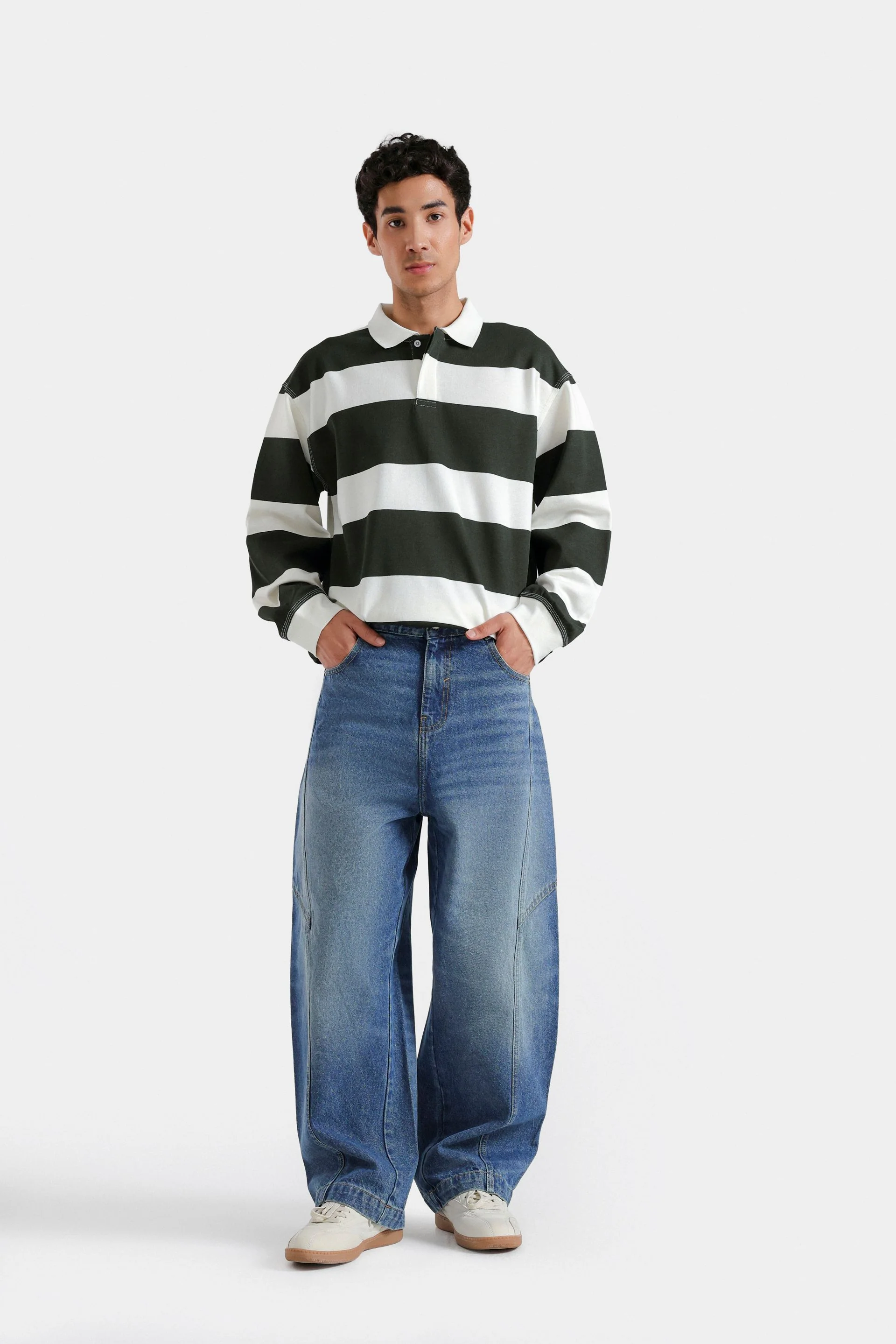 Barrel Fit Jeans
