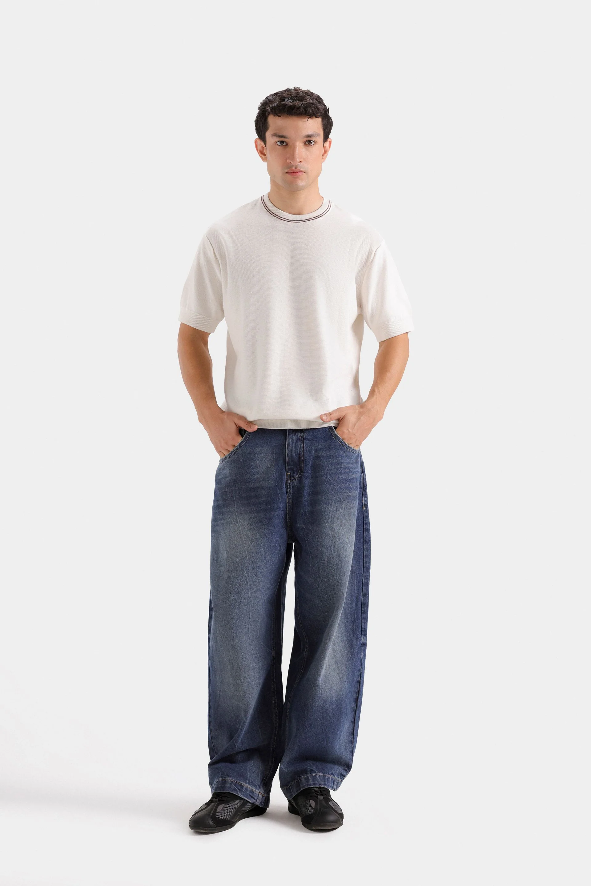 Barrel Fit Jeans
