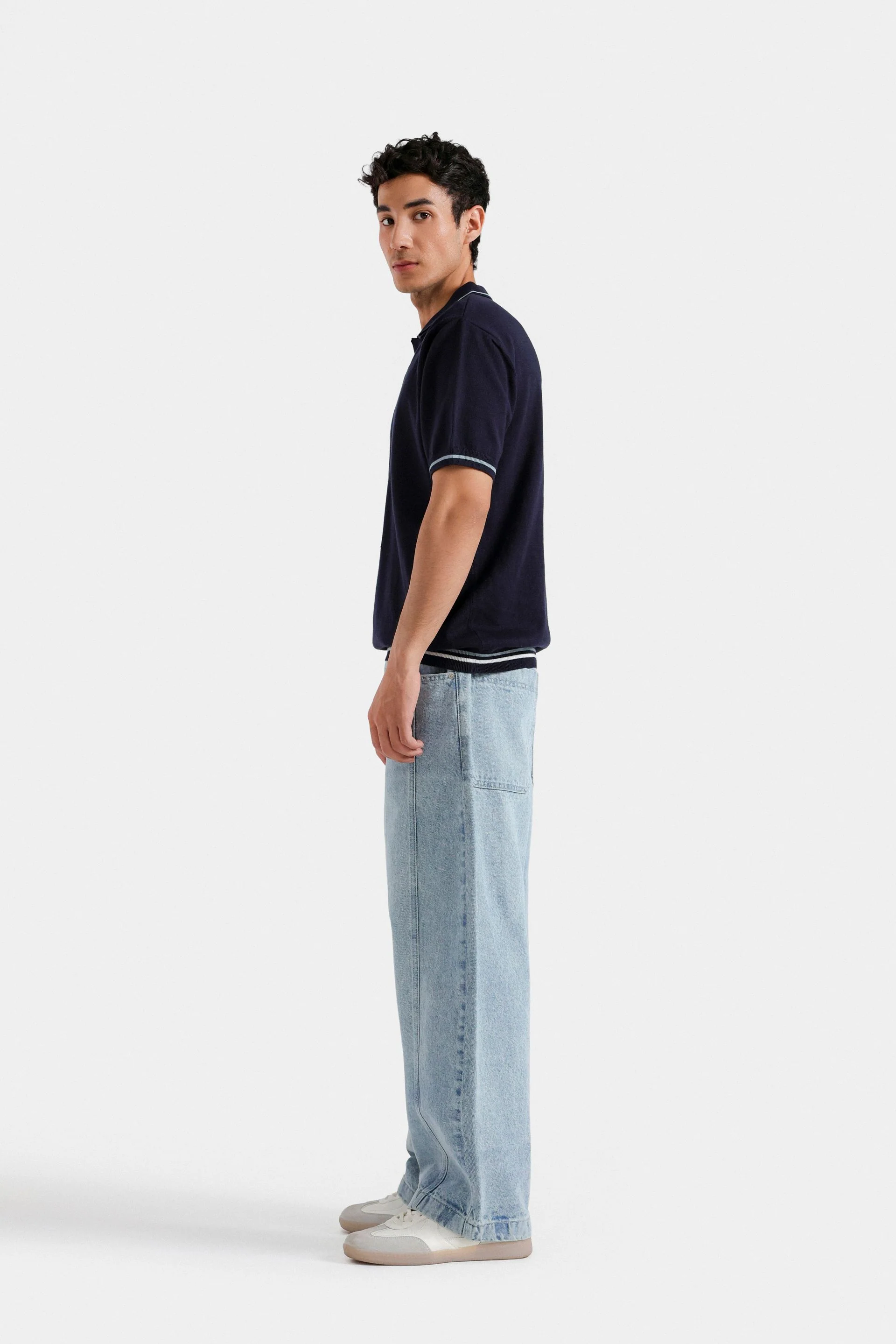 Barrel Fit Jeans