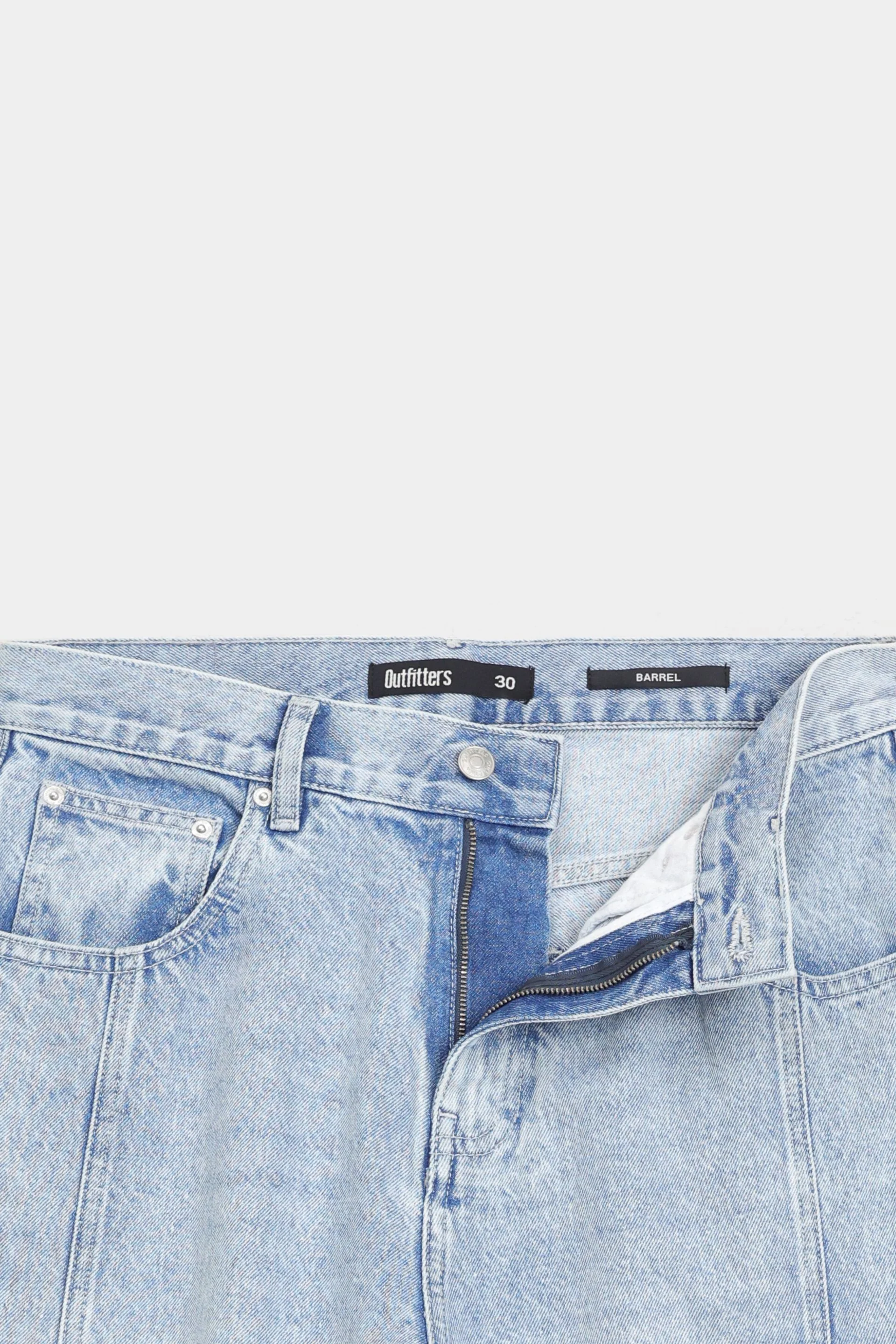 Barrel Fit Jeans