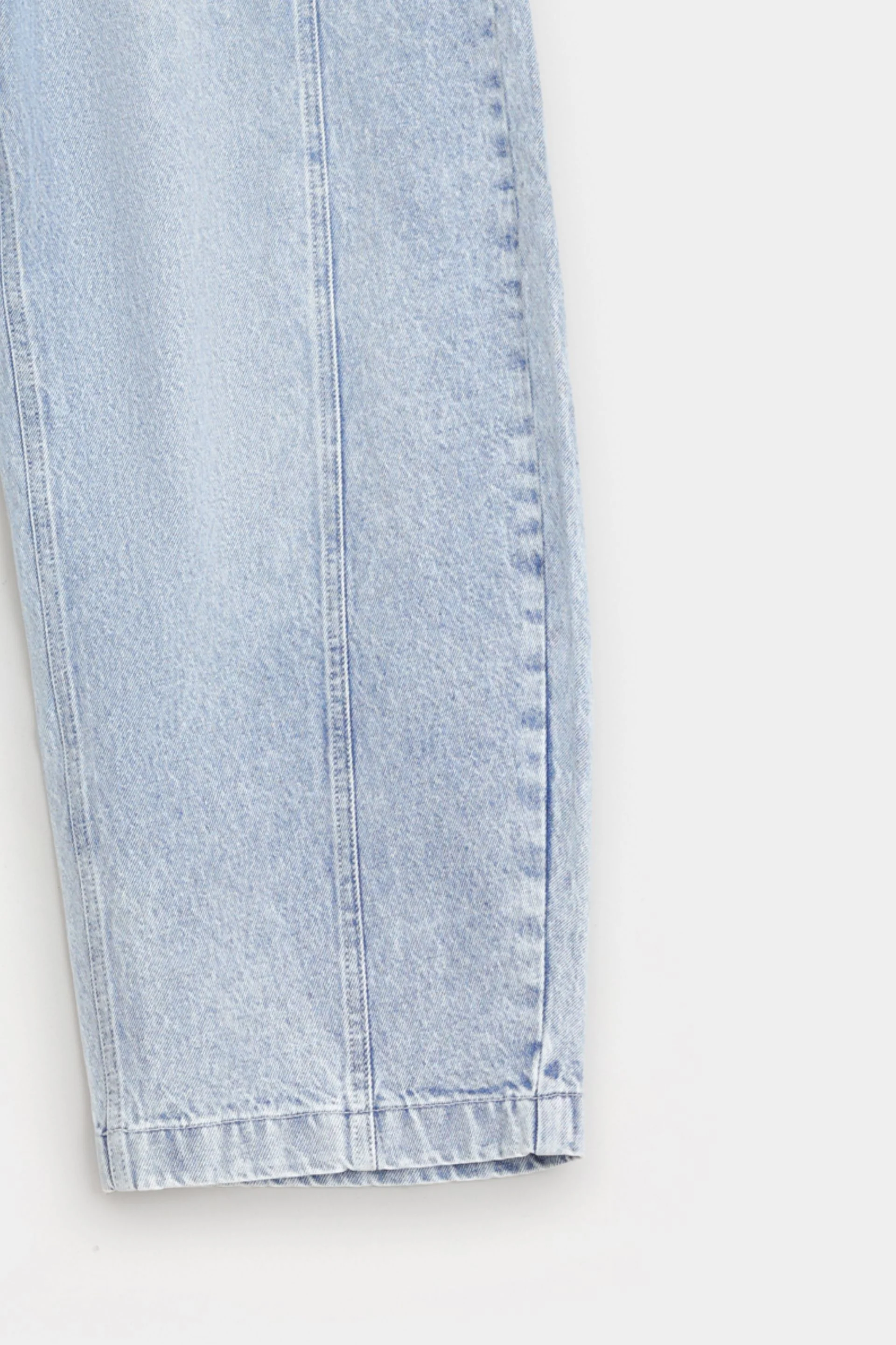 Barrel Fit Jeans