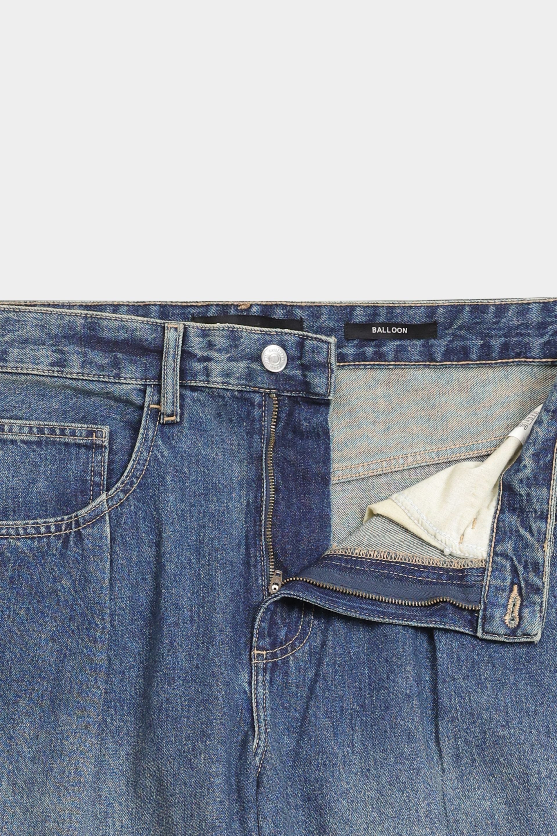 Balloon Fit Jeans