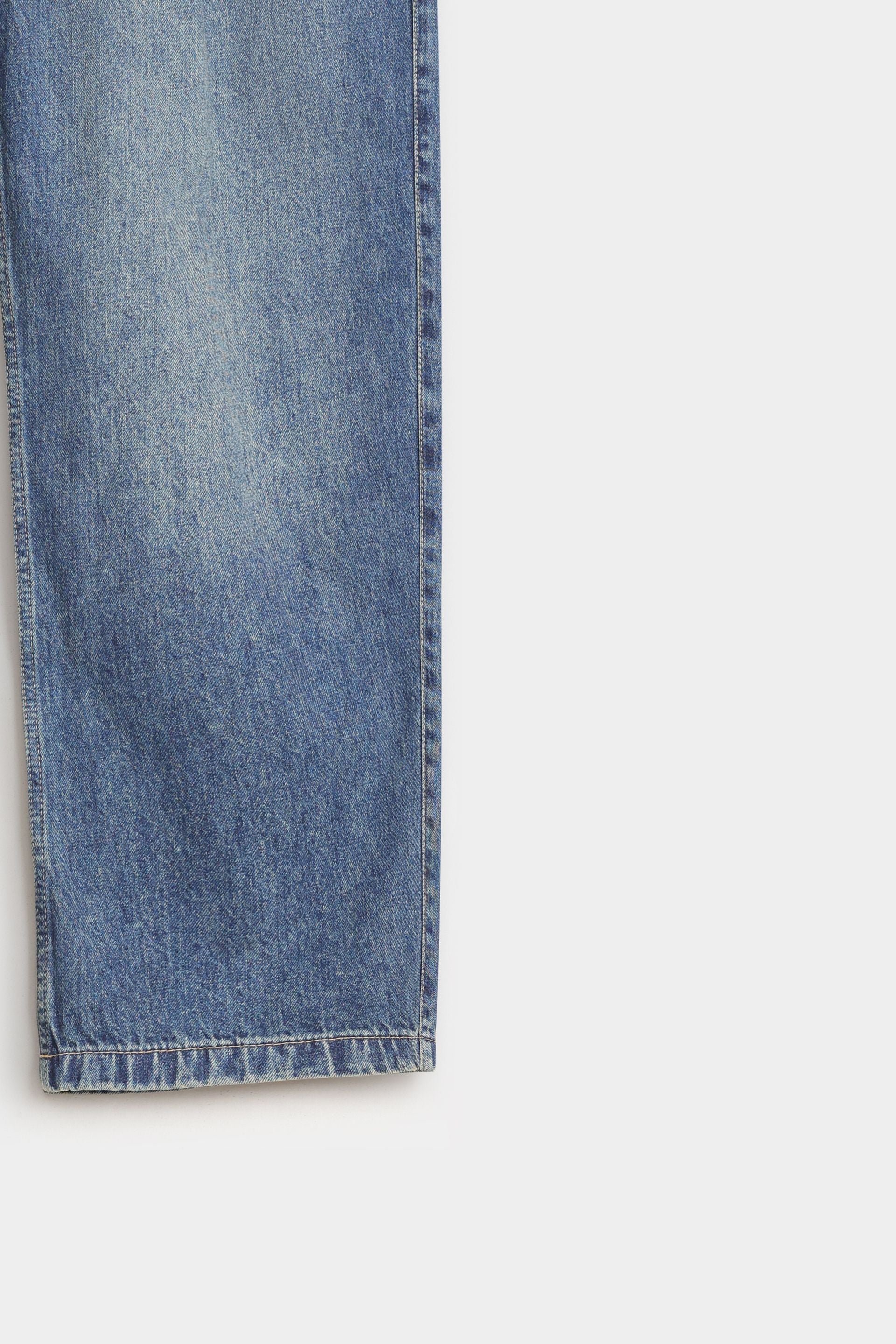 Balloon Fit Jeans