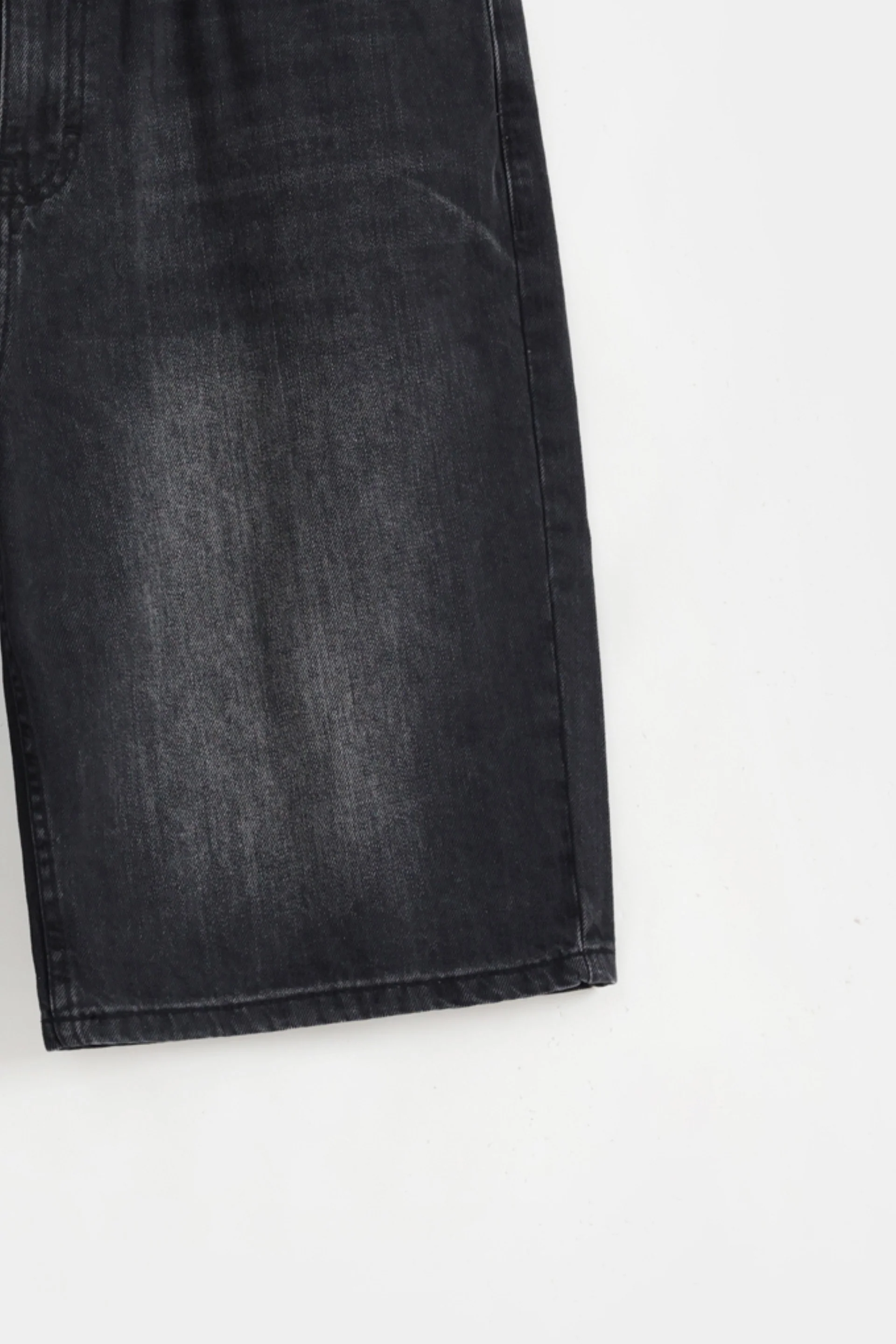 Basic Denim Shorts 6 Basic Denim Shorts