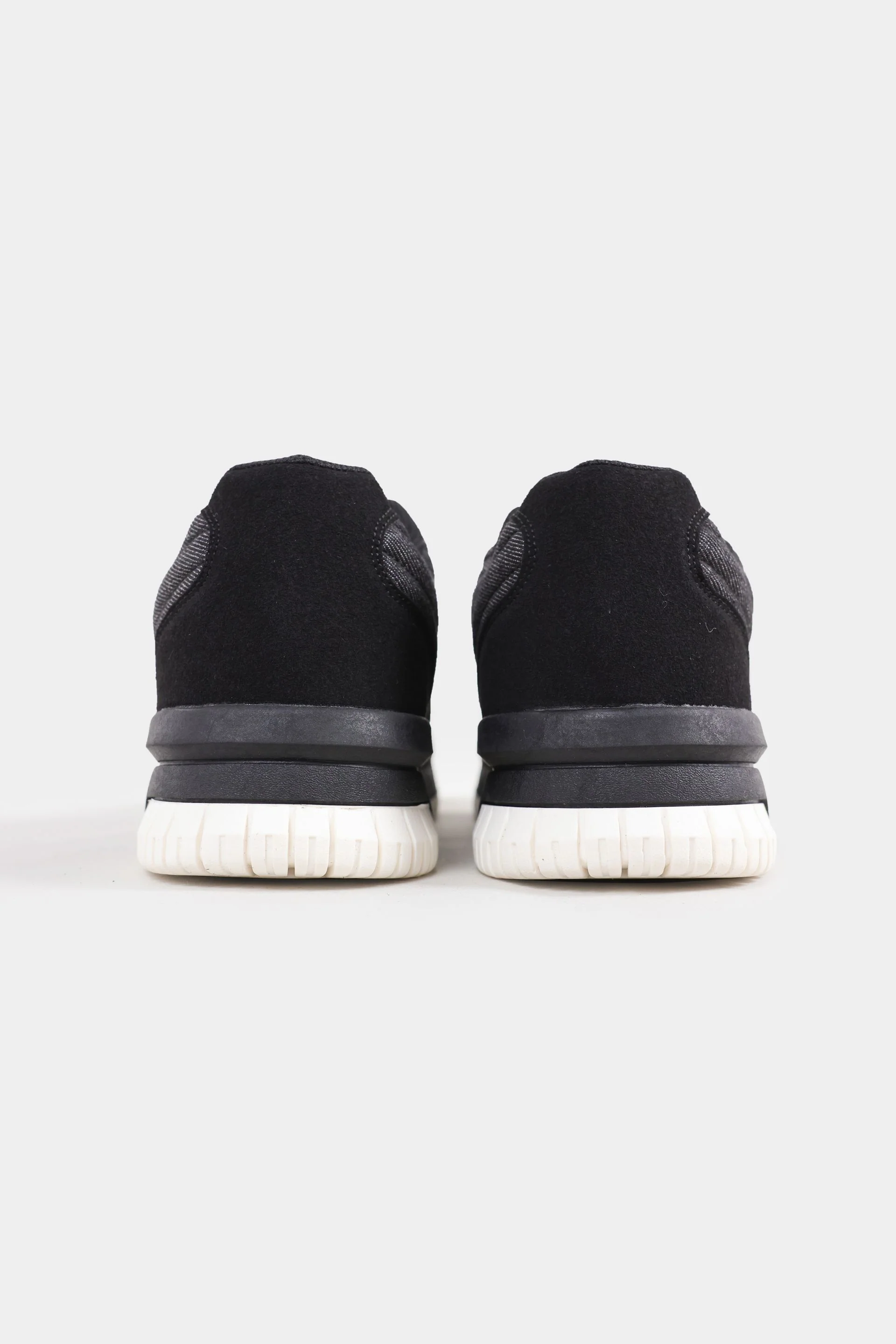 Multi-Piece Sneakers 12 Multi-Piece Sneakers