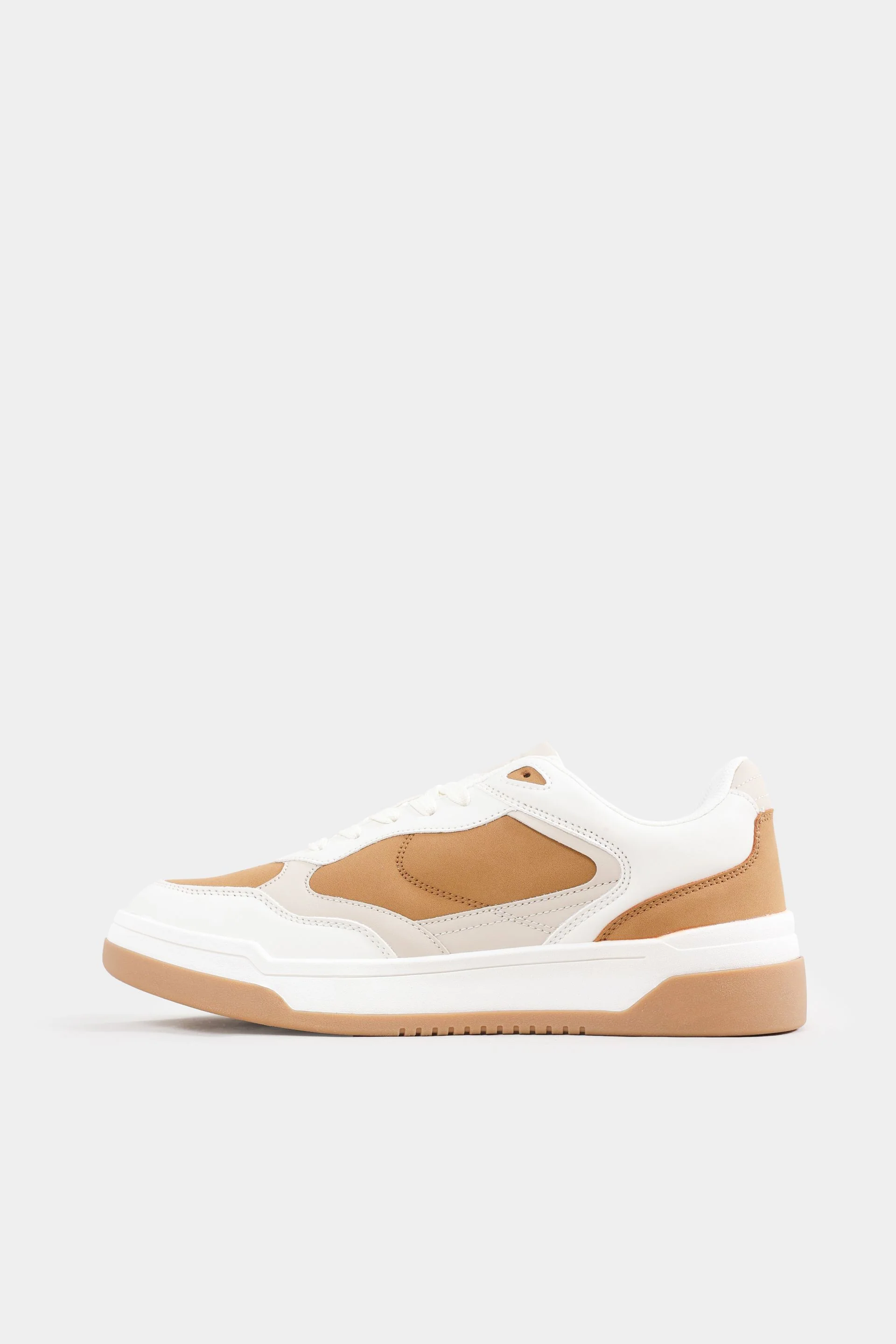 Multi-Piece Contrast Sneakers 4 Multi-Piece Contrast Sneakers