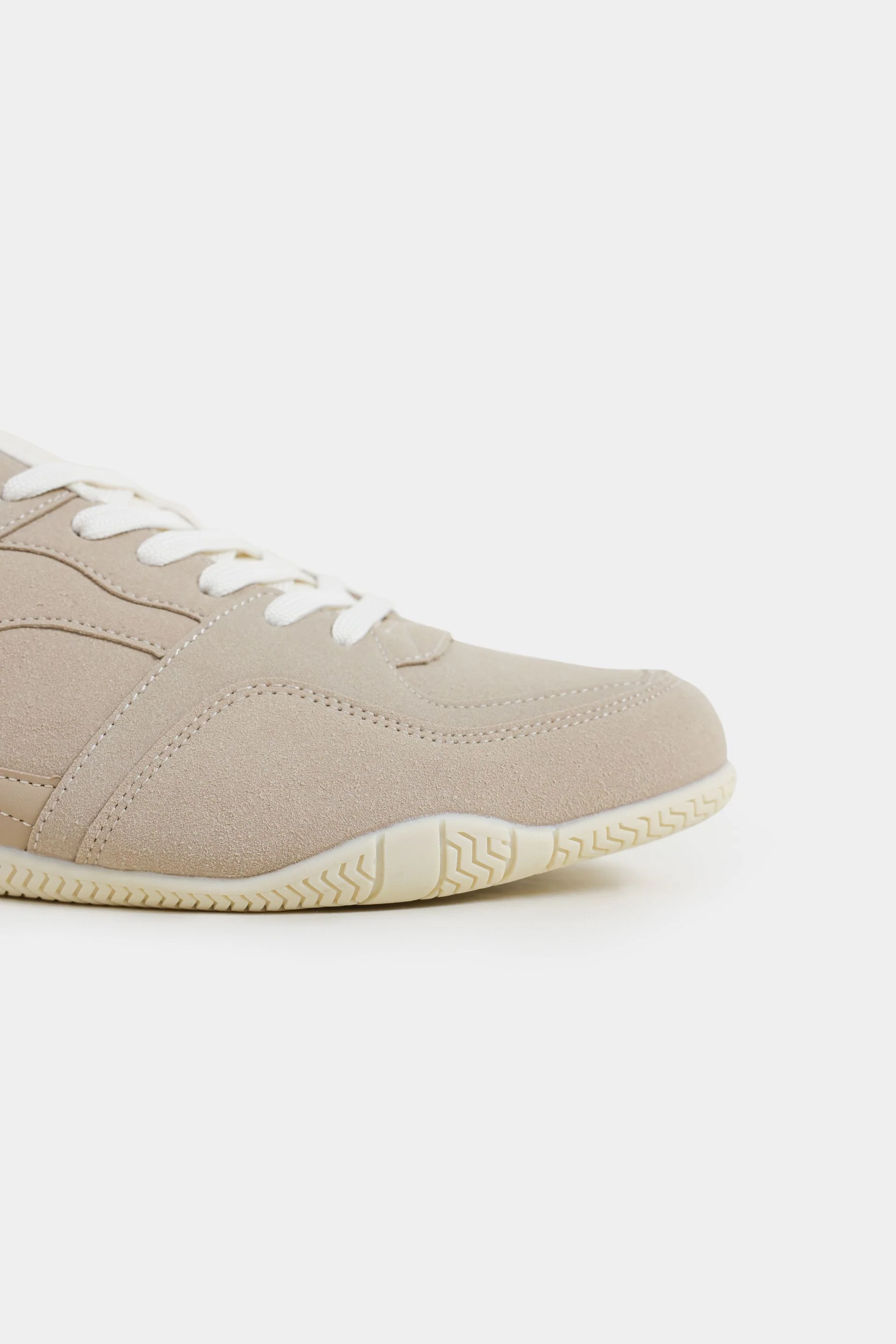 Multi-piece Trainers
