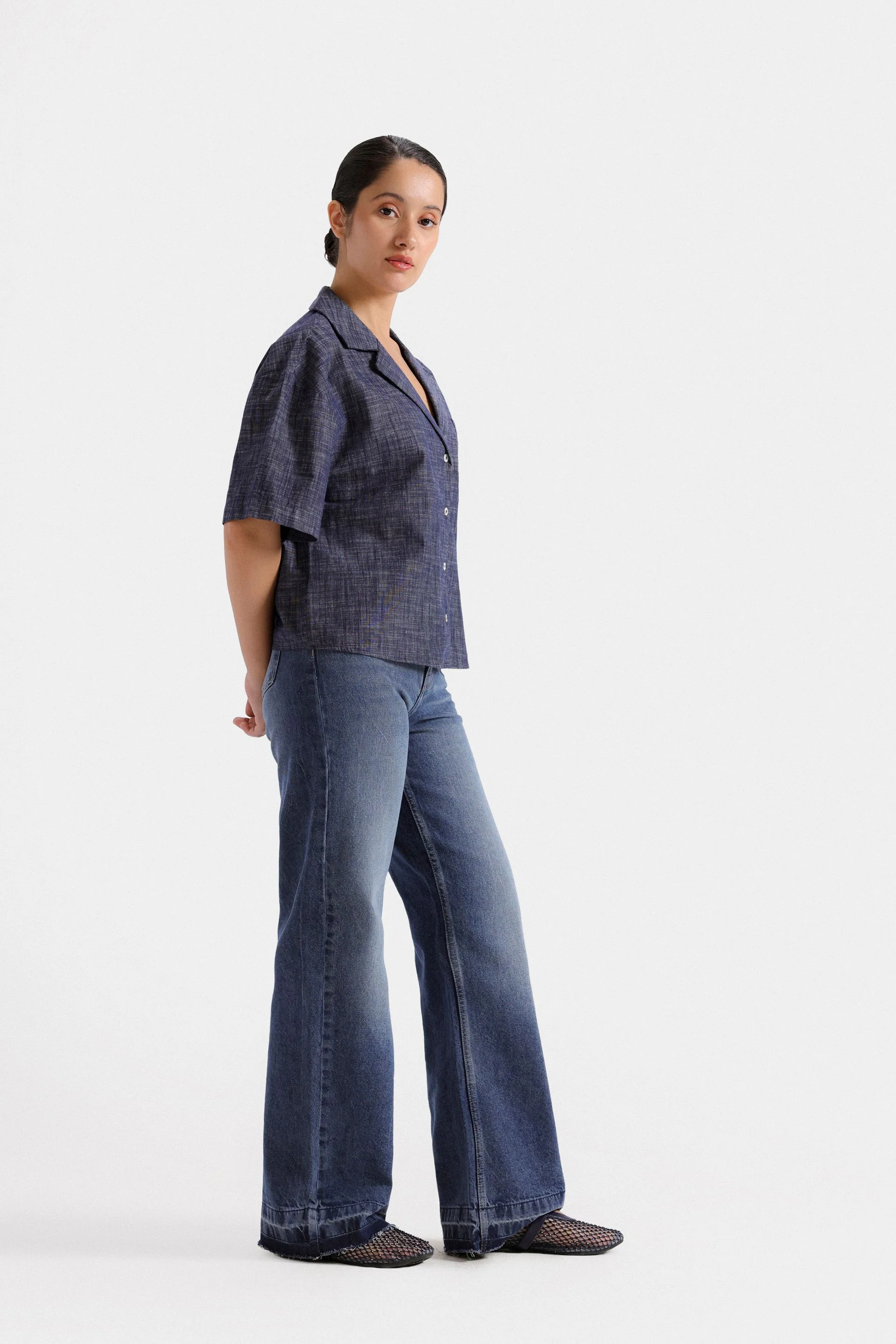 Basic Super Cropped Relaxed Shirt 3 Basic Super Cropped Relaxed Shirt