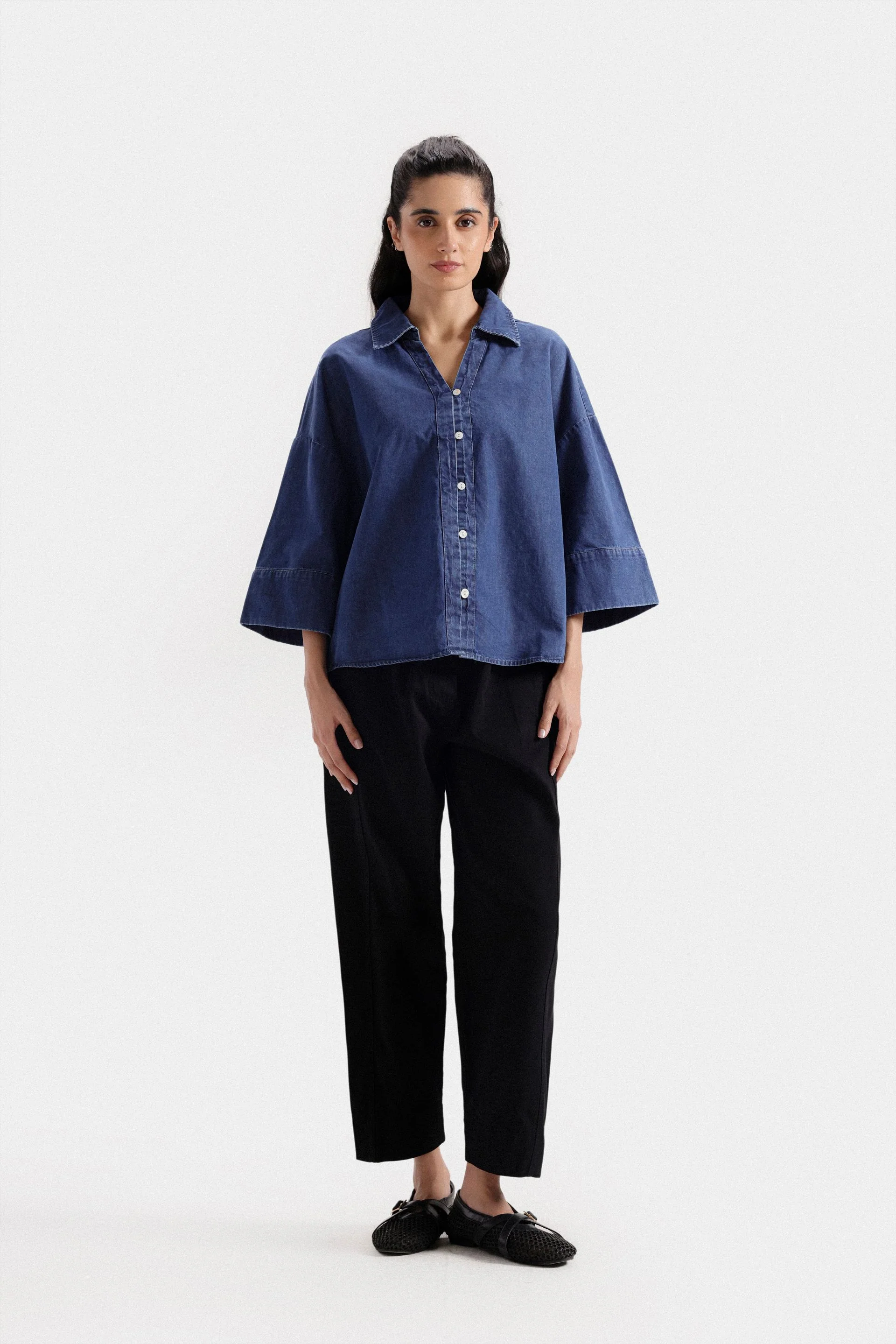 Basic Cropped Denim Shirt