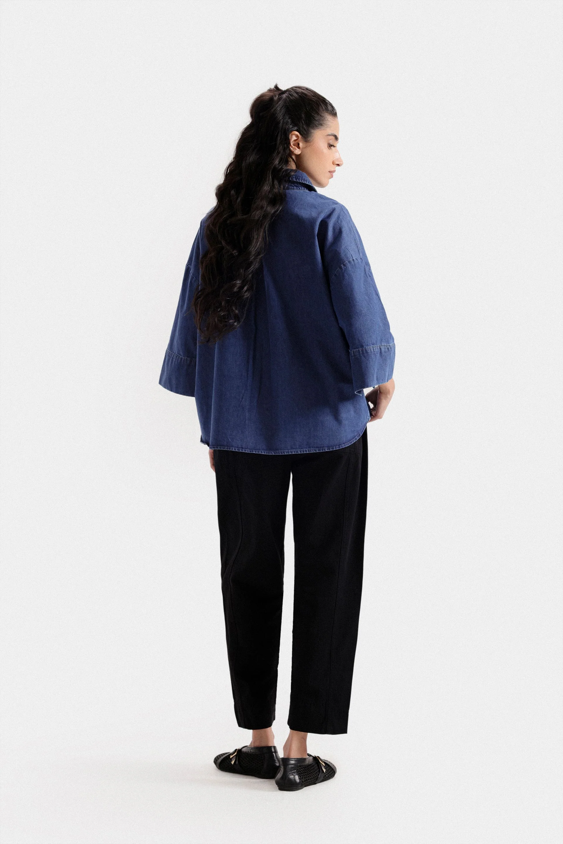 Basic Cropped Denim Shirt 4 Basic Cropped Denim Shirt
