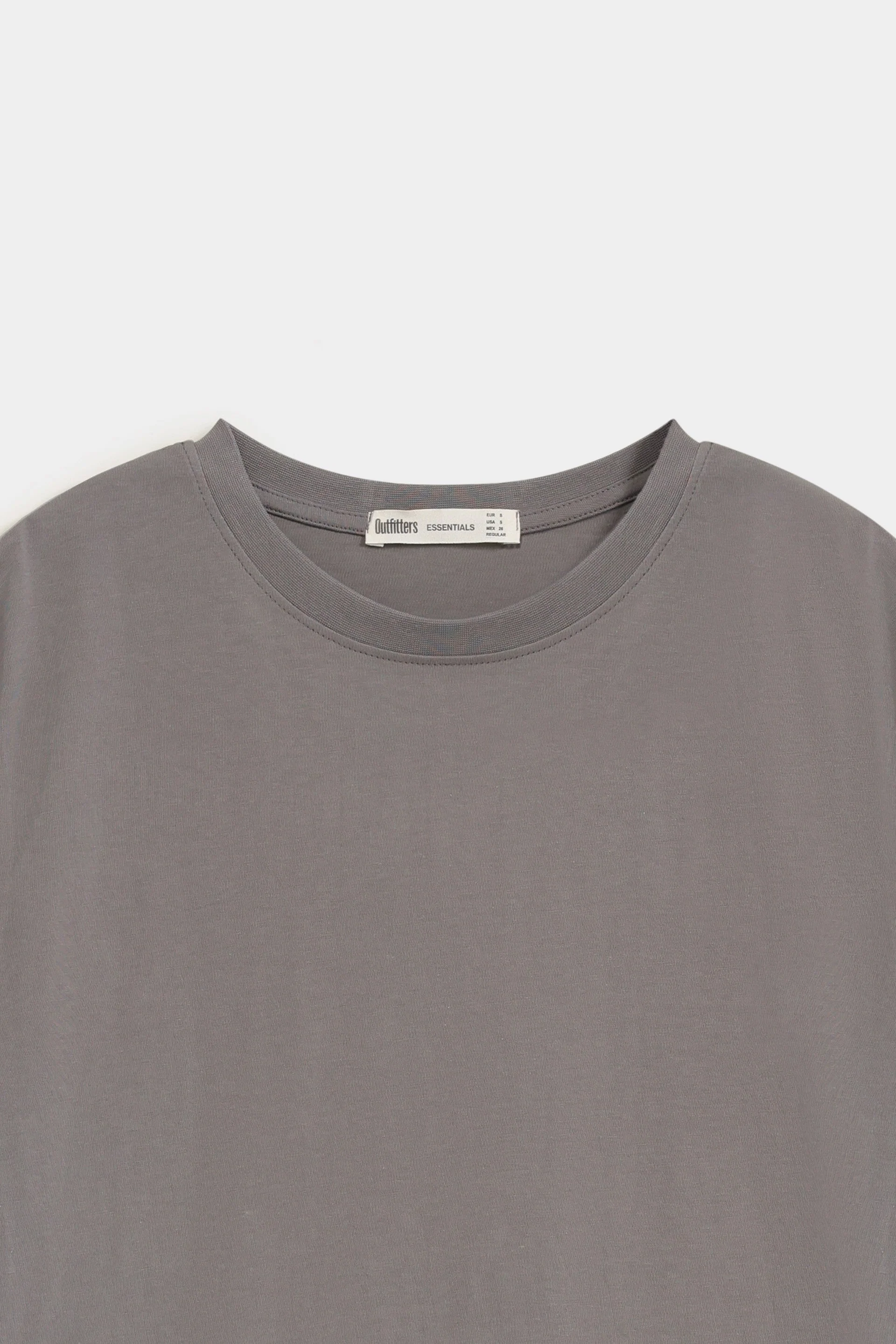 Basic T-Shirt