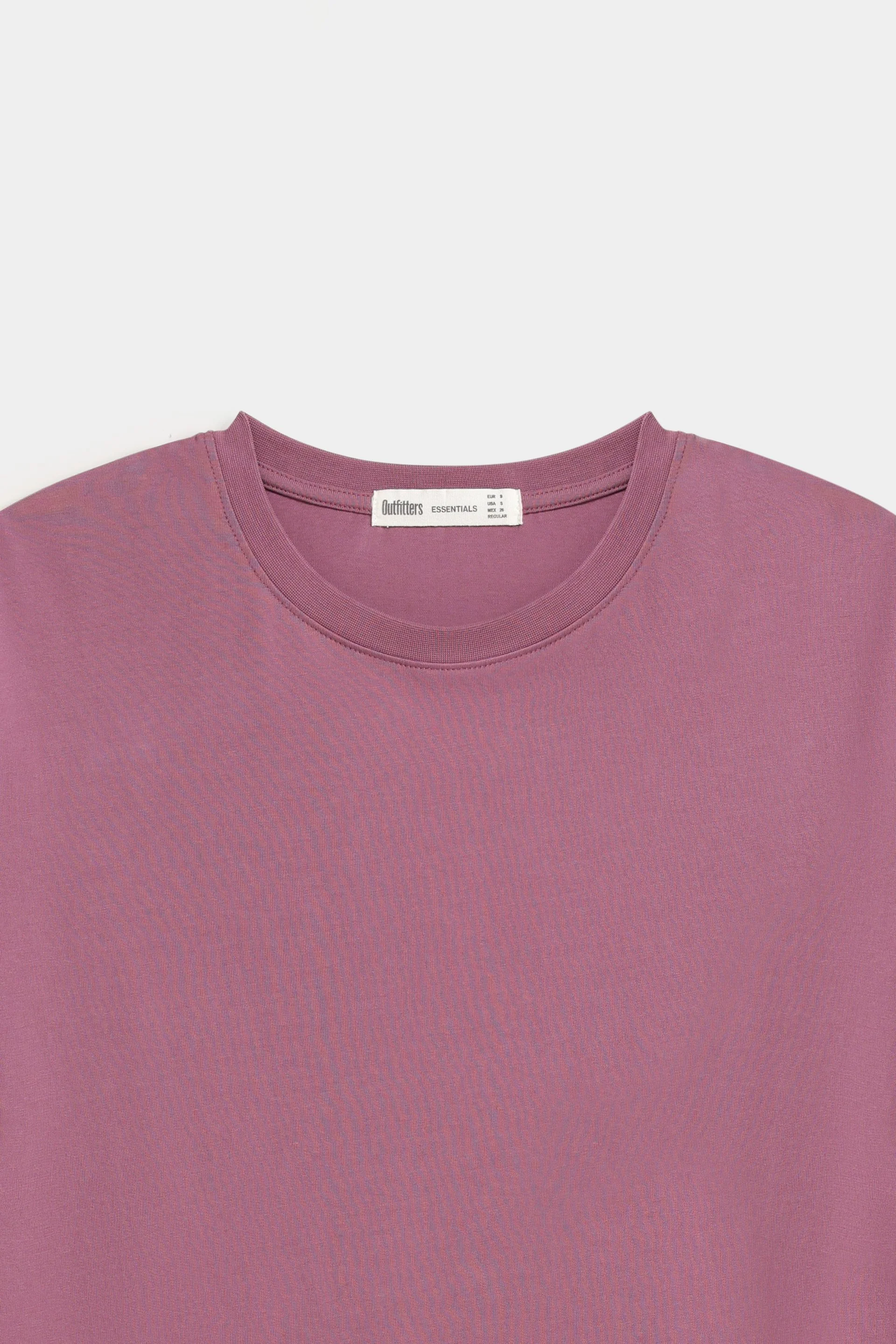 Basic T-Shirt