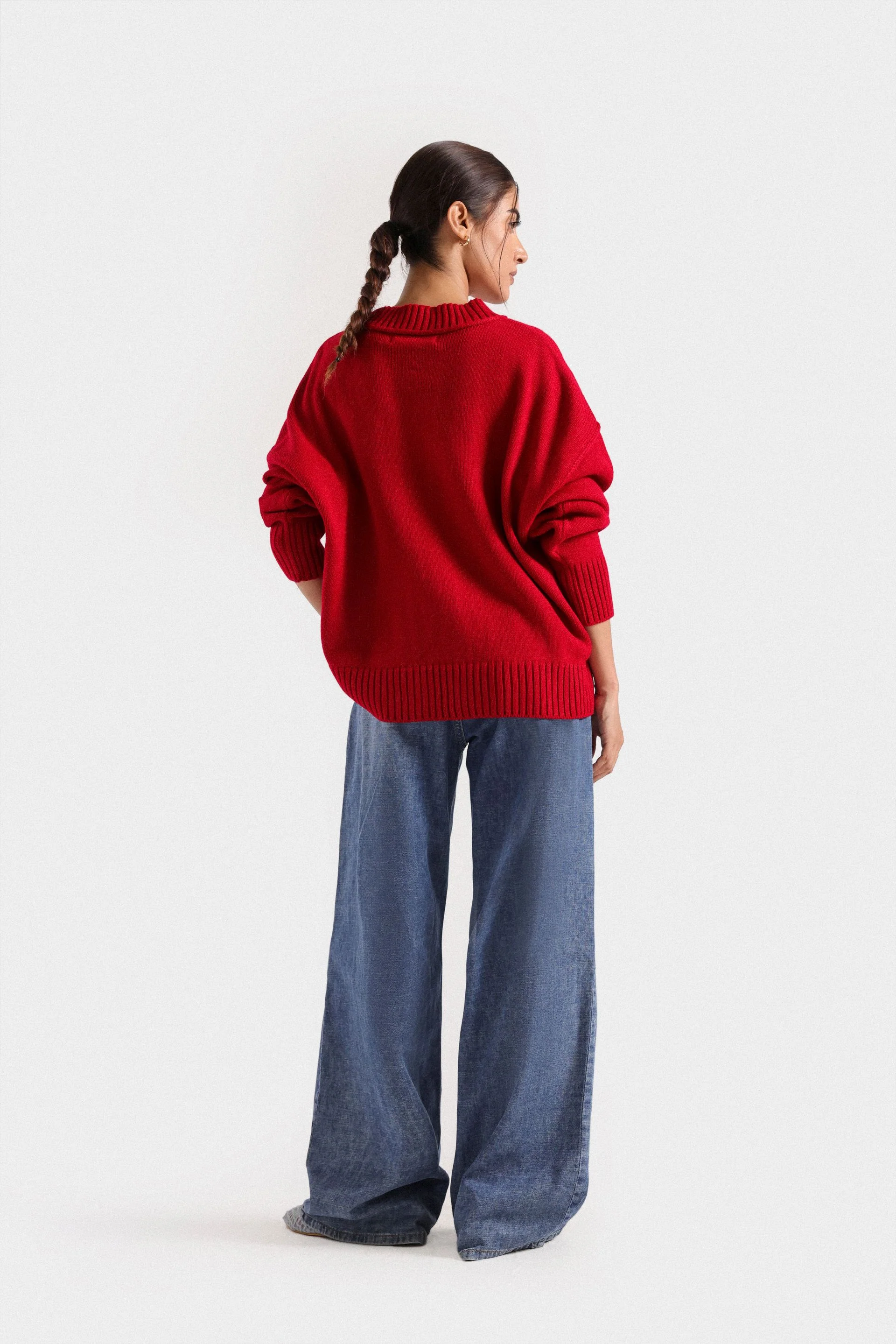 Basic Sweater With Visible Seams 4 Basic Sweater With Visible Seams