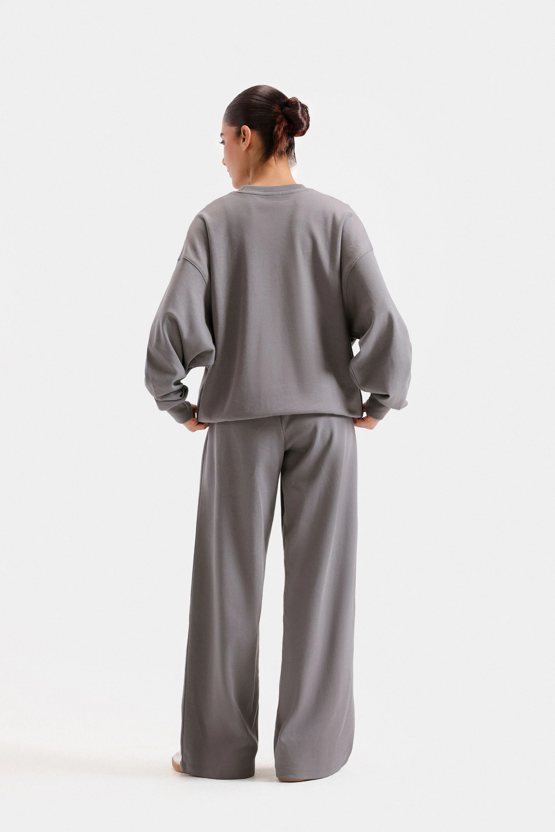 Basic Cropped Sweatshirt 4 Basic Cropped Sweatshirt